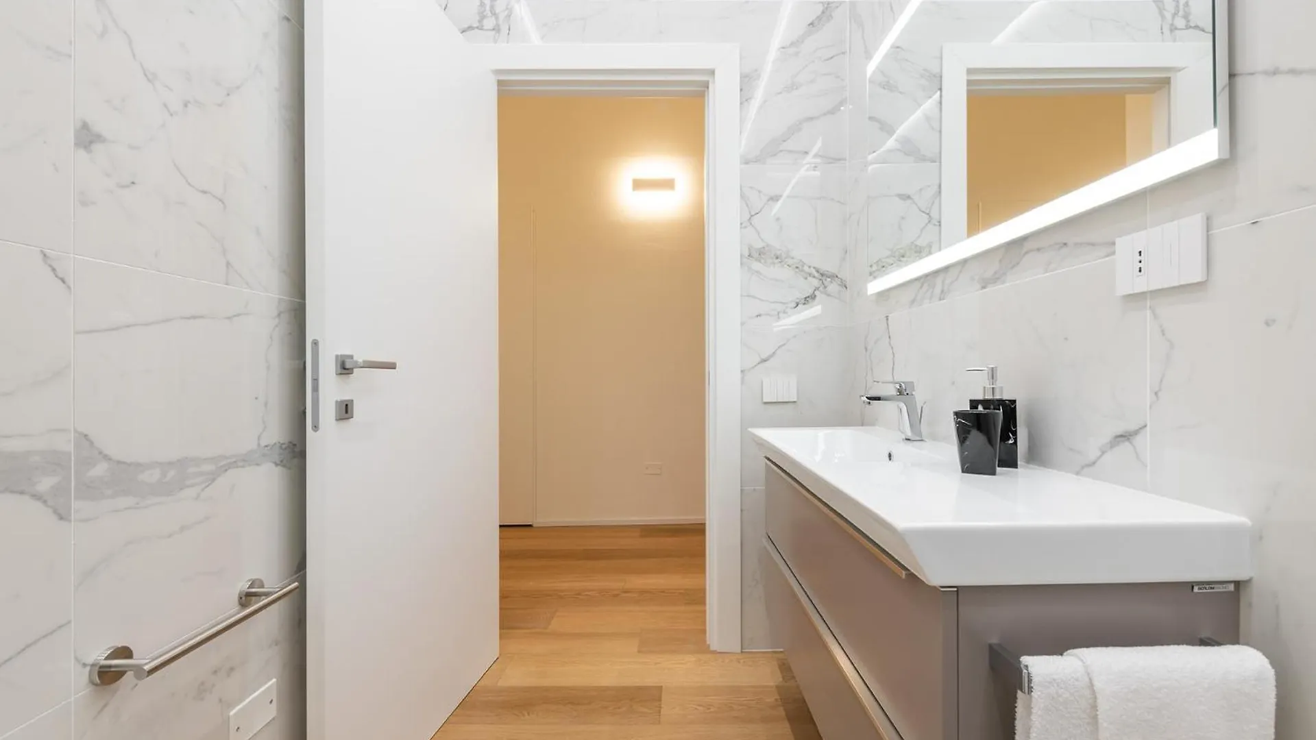 Casa Spada Apartments 칼리아리